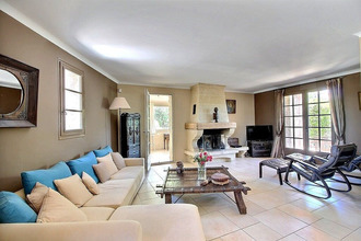 Ma-Cabane - Vente Maison SAINT-DIDIER, 165 m²