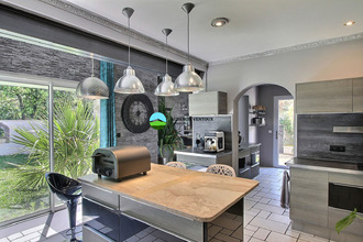 Ma-Cabane - Vente Maison SAINT-DIDIER, 261 m²