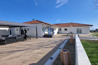 Ma-Cabane - Vente Maison SAINT-DIDIER-DE-LA-TOUR, 120 m²