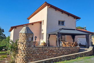 Ma-Cabane - Vente Maison Saint-Dier-d'Auvergne, 145 m²