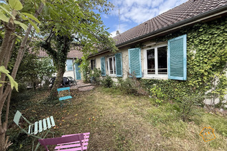 Ma-Cabane - Vente Maison Saint-Doulchard, 142 m²
