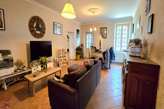 Ma-Cabane - Vente Maison SAINT-ETIENNE-DE-TULMONT, 300 m²