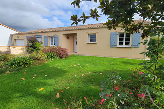 Ma-Cabane - Vente Maison SAINT-ETIENNE-DU-BOIS, 122 m²