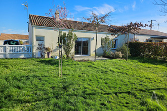 Ma-Cabane - Vente Maison SAINT-ETIENNE-DU-BOIS, 79 m²