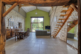 Ma-Cabane - Vente Maison SAINT-ETIENNE-DU-BOIS, 160 m²