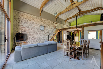 Ma-Cabane - Vente Maison SAINT-ETIENNE-DU-BOIS, 160 m²