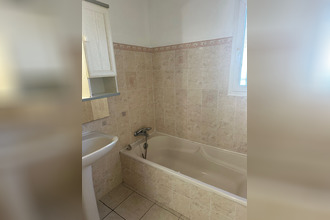 Ma-Cabane - Vente Maison SAINT-ETIENNE-DU-GRES, 71 m²