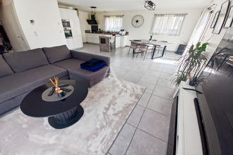 Ma-Cabane - Vente Maison SAINT-ETIENNE-DU-ROUVRAY, 114 m²