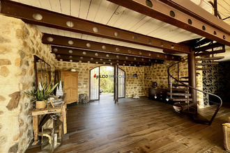 Ma-Cabane - Vente Maison Saint-Féliu-d'Avall, 210 m²