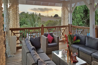 Ma-Cabane - Vente Maison Saint-François, 150 m²