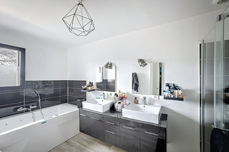 Ma-Cabane - Vente Maison SAINT-FREGANT, 132 m²