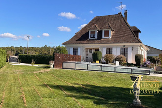 Ma-Cabane - Vente Maison SAINT-FRONT-LA-RIVIERE, 225 m²