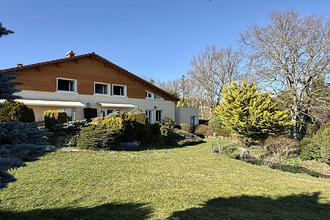 Ma-Cabane - Vente Maison SAINT-GENES-CHAMPANELLE, 405 m²