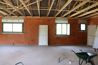 Ma-Cabane - Vente Maison SAINT-GENES-CHAMPANELLE, 106 m²