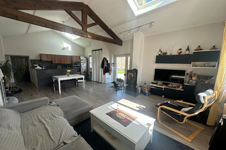 Ma-Cabane - Vente Maison SAINT-GENIS-LES-OLLIERES, 102 m²
