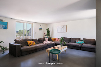 Ma-Cabane - Vente Maison Saint-Genis-les-Ollières, 267 m²