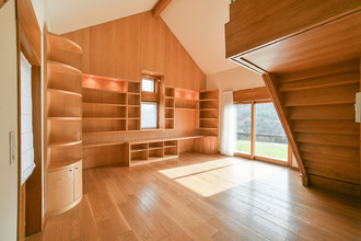 Ma-Cabane - Vente Maison SAINT-GENIX-SUR-GUIERS, 604 m²