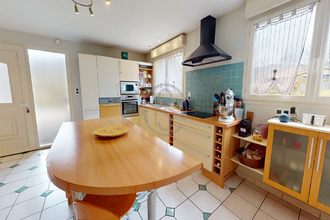 Ma-Cabane - Vente Maison SAINT-GEOIRE-EN-VALDAINE, 210 m²