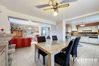 Ma-Cabane - Vente Maison SAINT-GEORGES-BUTTAVENT, 148 m²