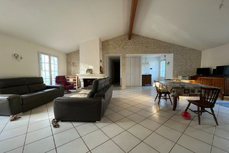 Ma-Cabane - Vente Maison SAINT-GEORGES-D'OLERON, 155 m²