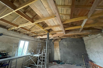 Ma-Cabane - Vente Maison SAINT-GEORGES-DES-COTEAUX, 184 m²