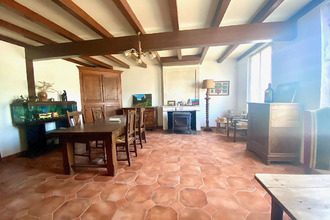 Ma-Cabane - Vente Maison SAINT-GEORGES-DES-COTEAUX, 184 m²