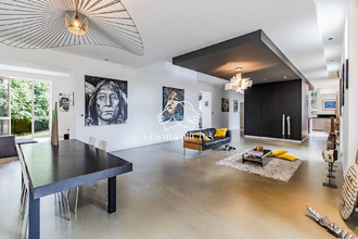 Ma-Cabane - Vente Maison Saint-Germain-au-Mont-d'Or, 400 m²