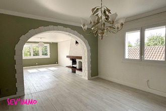 Ma-Cabane - Vente Maison Saint-Germain-des-Fossés, 168 m²