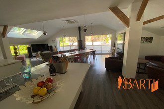 Ma-Cabane - Vente Maison Saint-Germain-du-Puy, 185 m²