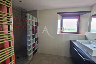 Ma-Cabane - Vente Maison SAINT-GERMAIN-LE-FOUILLOUX, 200 m²