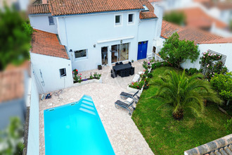 Ma-Cabane - Vente Maison SAINT-GILLES-CROIX-DE-VIE, 227 m²