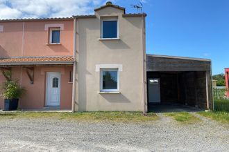 Ma-Cabane - Vente Maison SAINT-HILAIRE-DE-CHALEONS, 82 m²