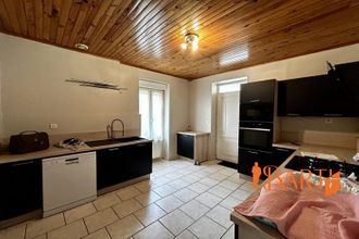 Ma-Cabane - Vente Maison Saint-Hilaire-de-Court, 105 m²