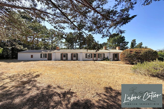 Ma-Cabane - Vente Maison Saint-Hilaire-de-Riez, 217 m²