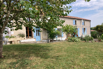 Ma-Cabane - Vente Maison SAINT-HILAIRE-DES-LOGES, 195 m²