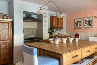 Ma-Cabane - Vente Maison SAINT-HILAIRE-DES-LOGES, 195 m²