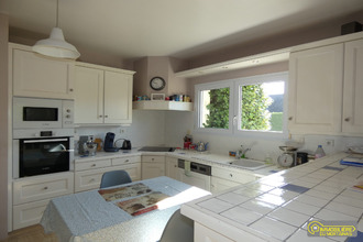 Ma-Cabane - Vente Maison Saint-Hilaire-du-Harcouët, 175 m²