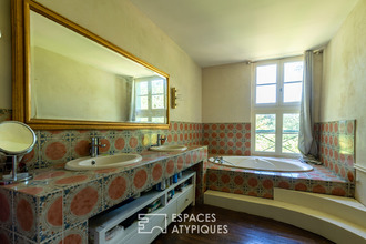Ma-Cabane - Vente Maison SAINT-JACQUES-DE-LA-LANDE, 328 m²