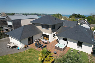 Ma-Cabane - Vente Maison SAINT-JACUT-DE-LA-MER, 204 m²