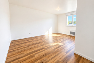 Ma-Cabane - Vente Maison Saint-Jean-Brévelay, 100 m²
