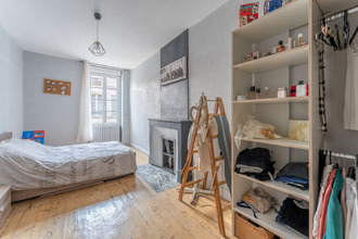 Ma-Cabane - Vente Maison SAINT-JEAN-D'ANGELY, 175 m²