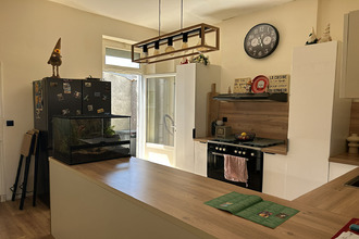 Ma-Cabane - Vente Maison SAINT-JEAN-D'ANGELY, 100 m²