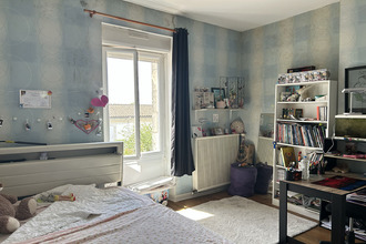 Ma-Cabane - Vente Maison SAINT-JEAN-D'ANGELY, 100 m²