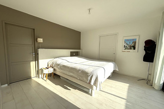 Ma-Cabane - Vente Maison SAINT-JEAN-D'ILLAC, 187 m²