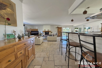 Ma-Cabane - Vente Maison Saint-Jean-de-Cuculles, 251 m²