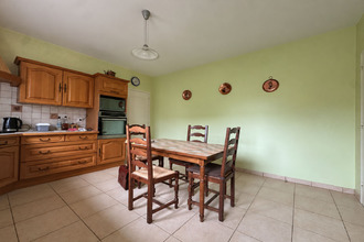 Ma-Cabane - Vente Maison SAINT-JEAN-DE-LINIERES, 192 m²