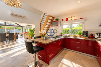 Ma-Cabane - Vente Maison SAINT-JEAN-DE-SOUDAIN, 173 m²
