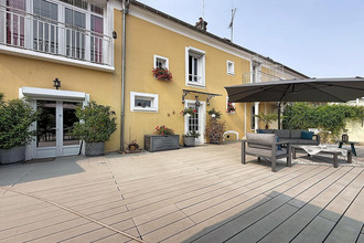 Ma-Cabane - Vente Maison SAINT-JEAN-LES-DEUX-JUMEAUX, 200 m²