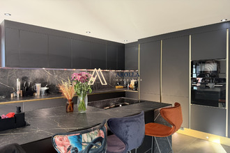 Ma-Cabane - Vente Maison Saint-Jeoire-Prieuré, 227 m²