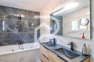 Ma-Cabane - Vente Maison SAINT-JULIEN, 168 m²